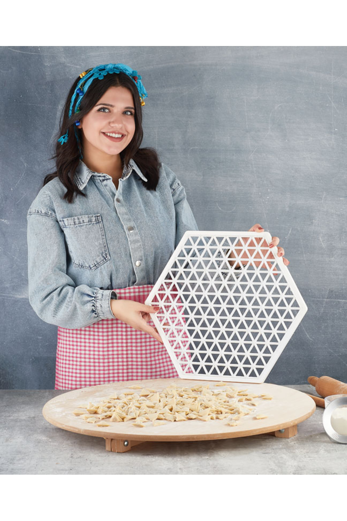 Üçgen Mantı Kalıbı XL 40 cm (213 gözlü)